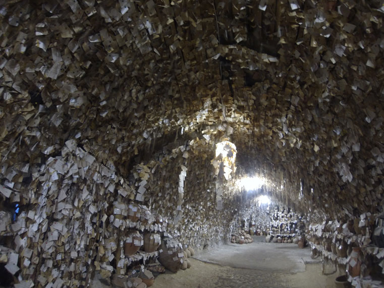 Hair_museum_in_Avanos_Cappadocia-Turquía