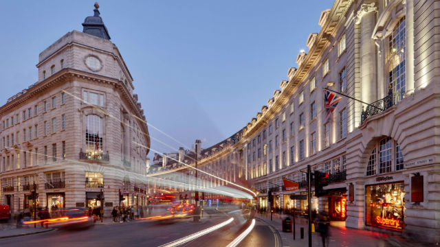 94814-640x360-regent-street-twilight-640