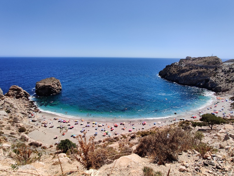 Playa-de-la-Rijana-de-Castell-de-Ferro-playas-bonitas-de-Andalucia-clickviaja